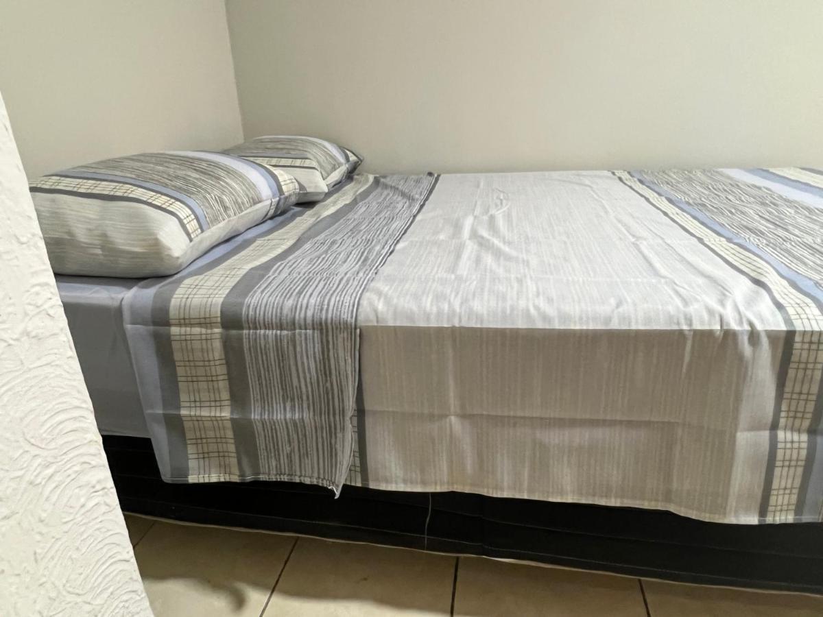 Apartamento 4 Quartos Av Beira Mar Nº 36 - Edif Canto Nobre - Guarapari Es Eksteriør billede